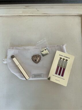 LOT OF DOLCE & GABBANA COSMETIC BAG, MASCARA, LIP GLOSS AND PERFUME KEYCHAIN